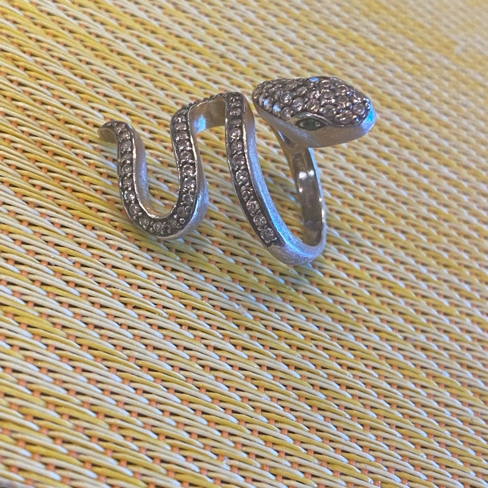 Snake ring